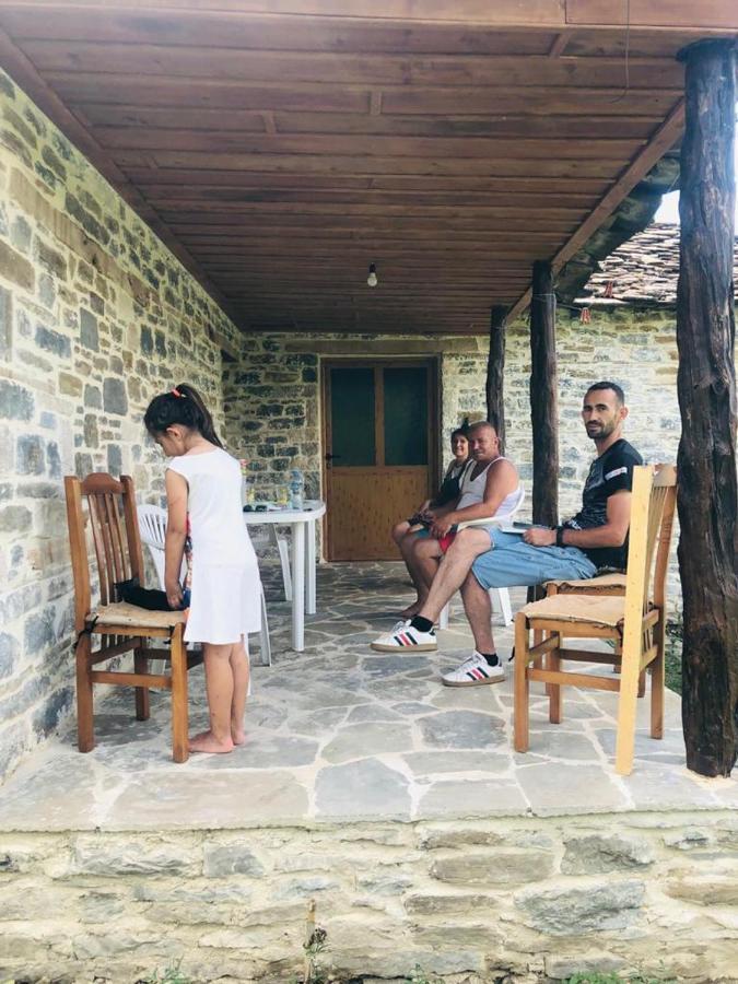 Guest House Qafe Dardha - Tomorr National Park Qafe Dardhe Екстериор снимка
